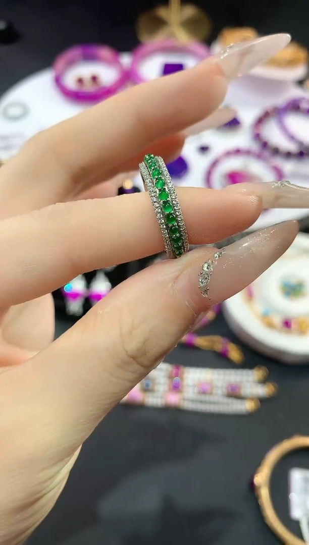 银S925镶嵌戒指翡翠戒指