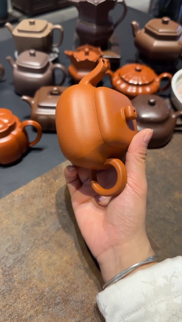 【闪购商品】紫砂茶壶四方君德