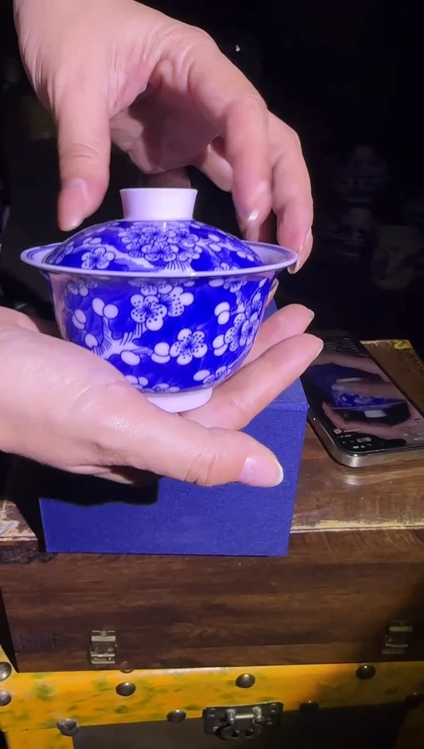 盖碗瓷红稀土冰梅三才盖碗