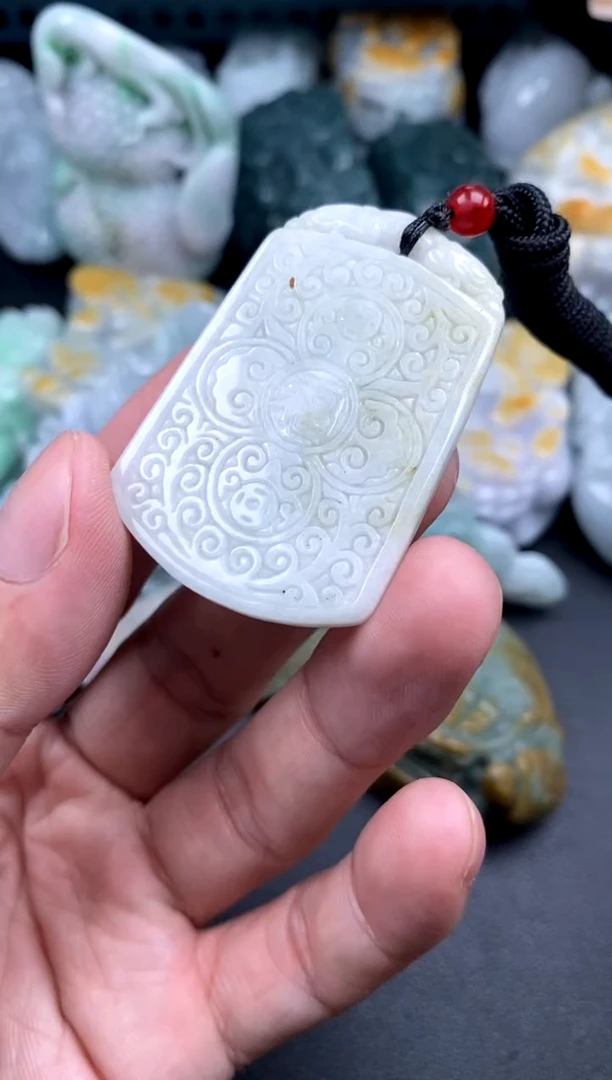 吊坠(不含链)未镶嵌翡翠1