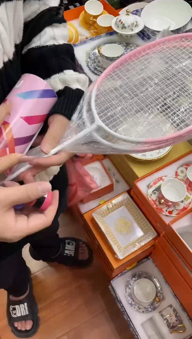 杯鸿辉家品牌瓷器，京东包邮！