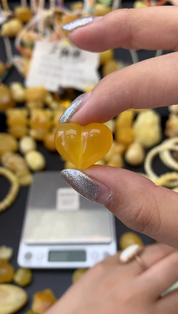 未镶嵌琥珀珠宝奇石020琥珀蜜蜡