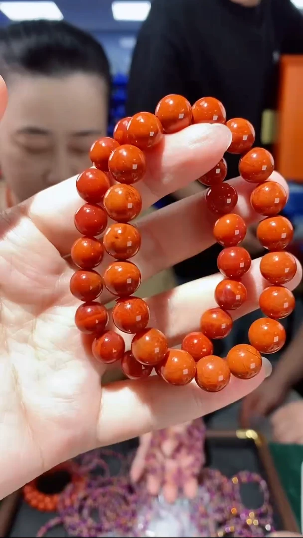 未镶嵌手链玛瑙/玉髓多样性发货发其一