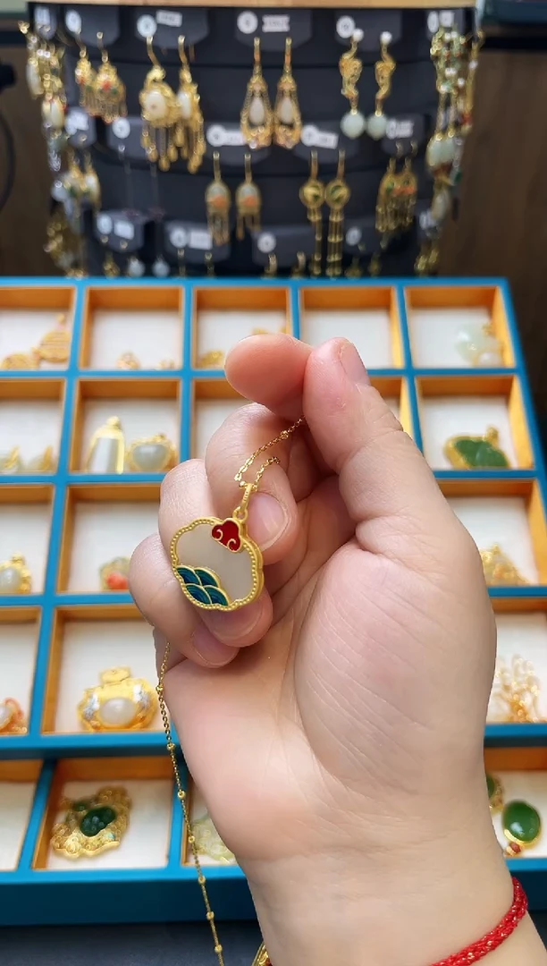 【闪购商品】和田玉吊坠银S925镀金镶嵌吊坠