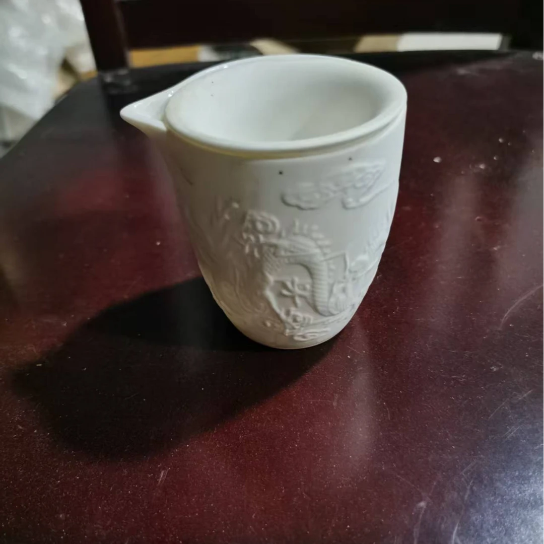 精美瓷器桌面摆件