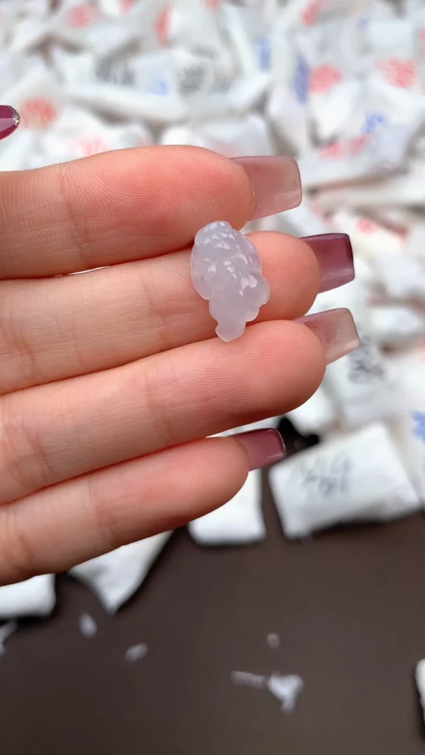 【闪购商品】翡翠挂件未镶嵌一