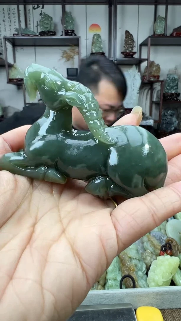 未镶嵌和田玉把件1