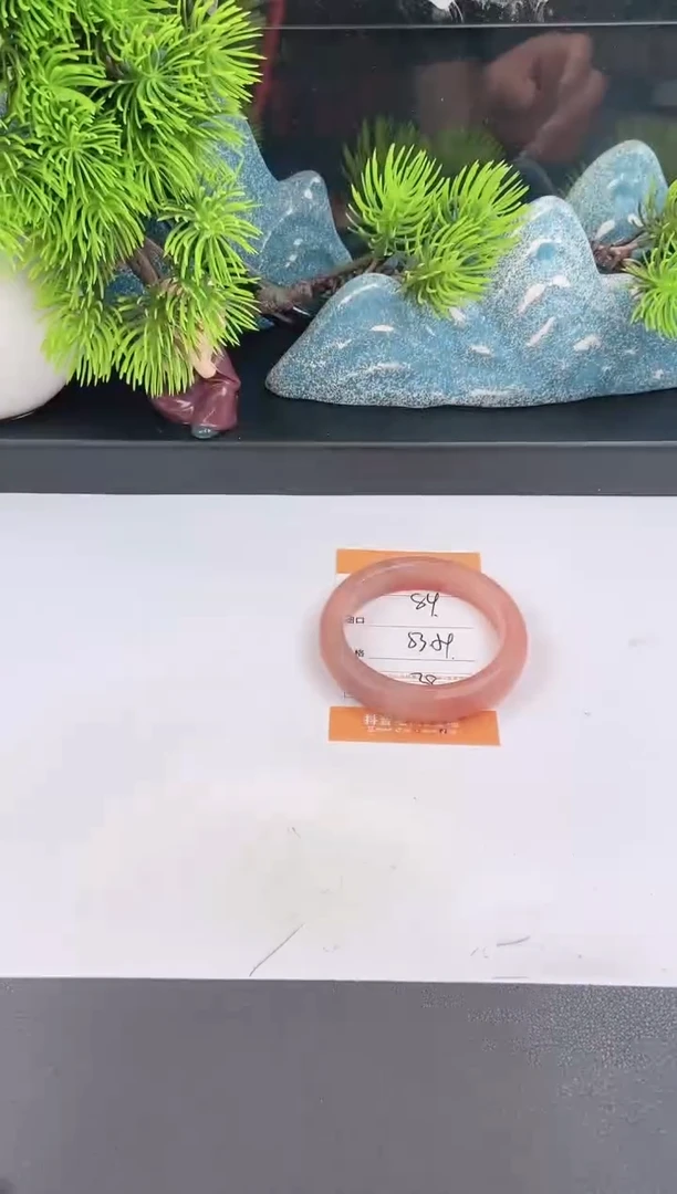 石英质玉手镯未镶嵌84