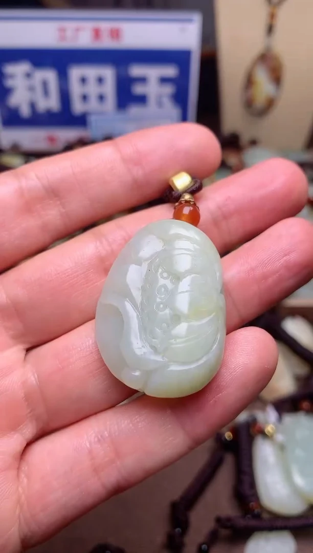 【闪购商品】和田玉颈饰未镶嵌1