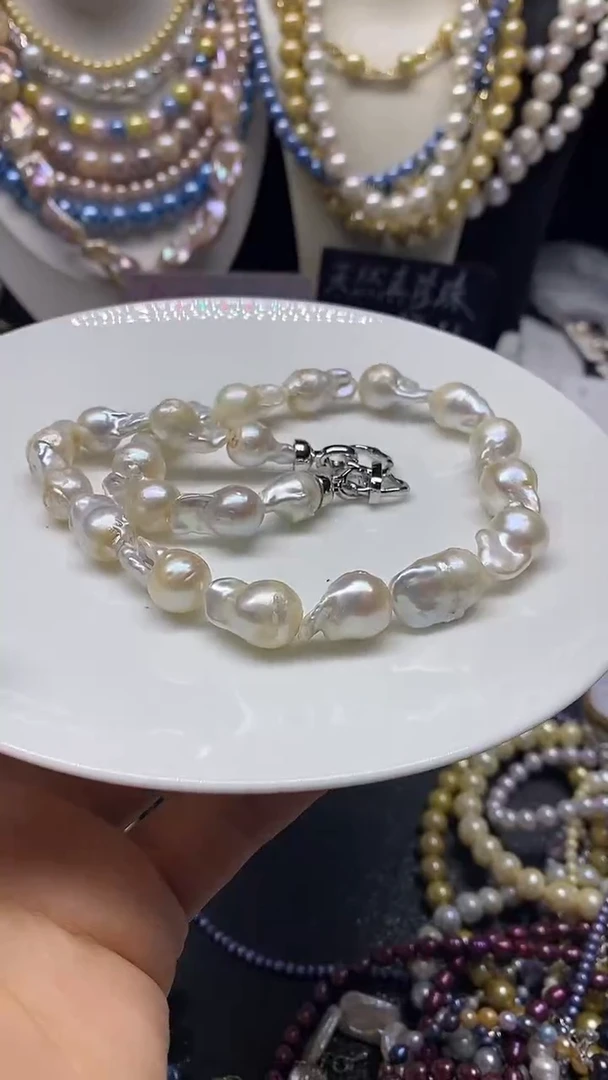 颈饰未镶嵌淡水珍珠多人