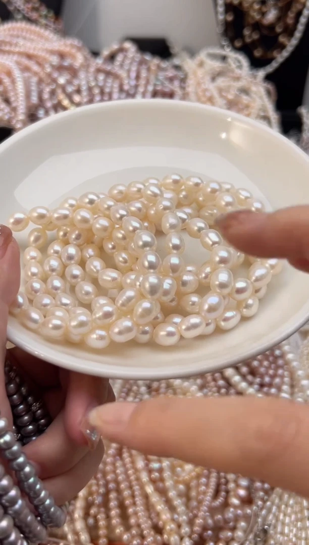 未镶嵌淡水珍珠福利强光*珍珠手链（无核8mm左右）