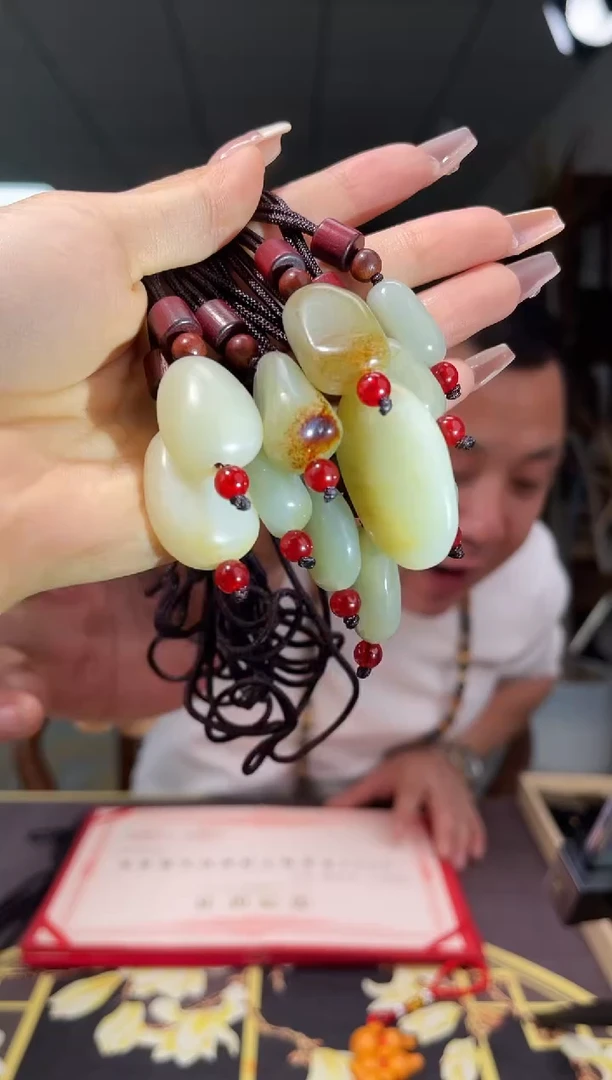 和田玉未镶嵌颈饰s801