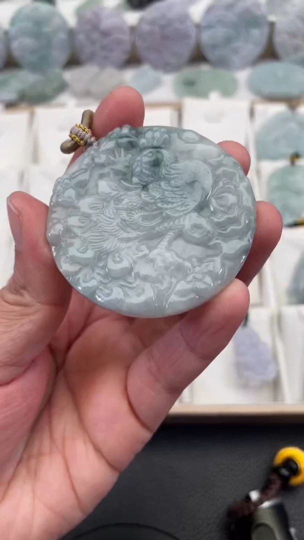 颈饰未镶嵌翡翠天然缅甸翡翠A货349