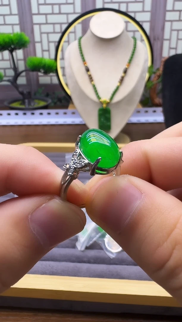 银S925镶嵌戒指翡翠L153