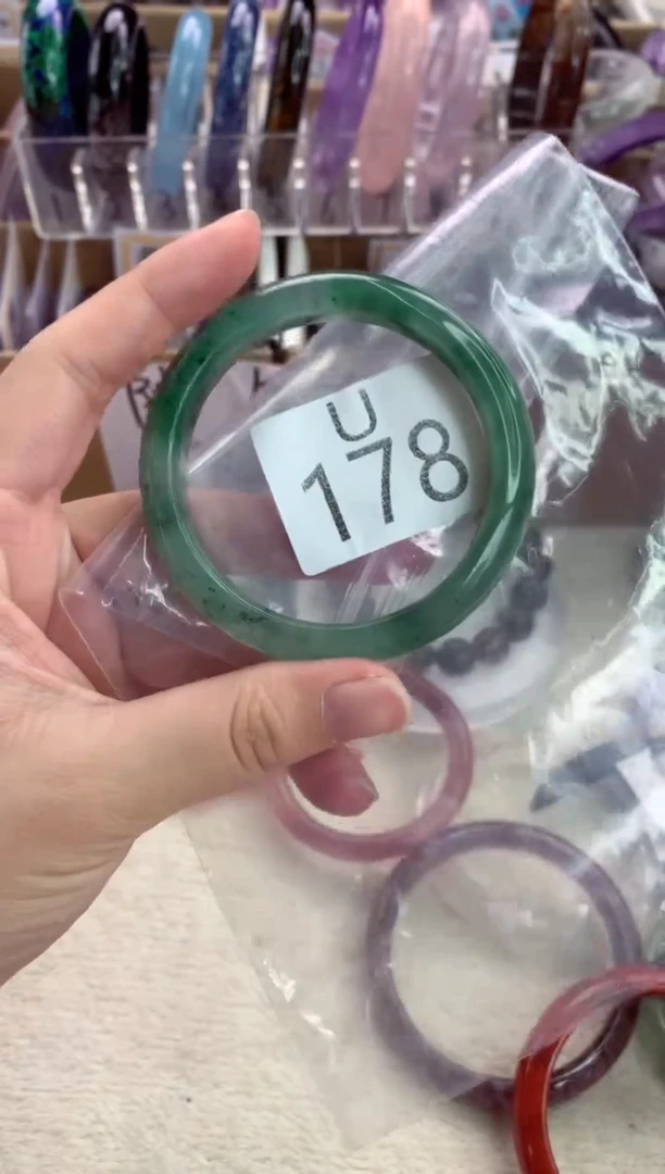 水晶手镯未镶嵌U178-54