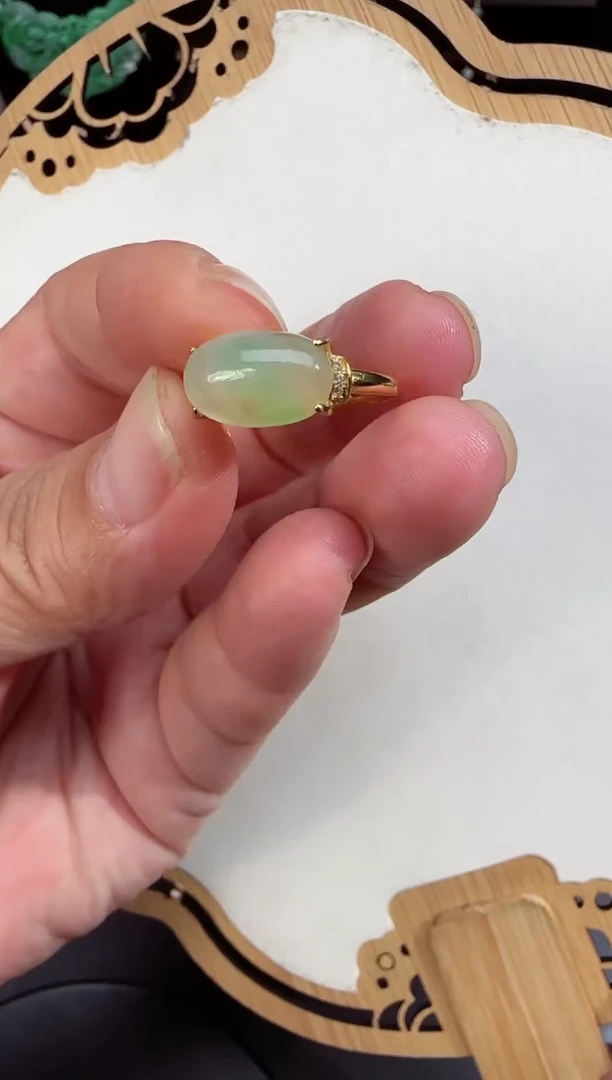 【闪购商品】翡翠颈饰未镶嵌拍照