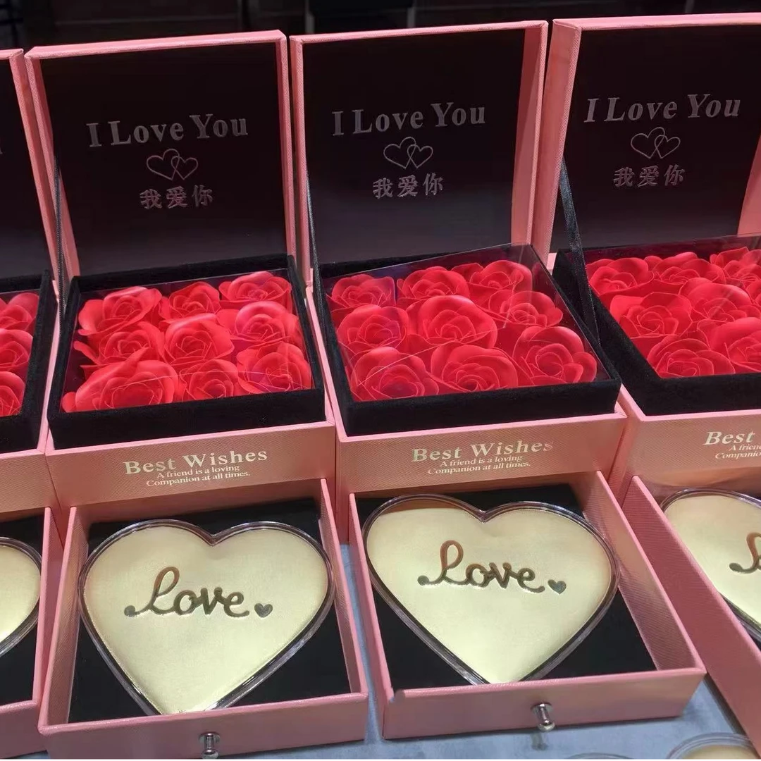 含金工艺品水贝新款【LOVE爱心】礼盒520摆件女友情侣含金工艺品