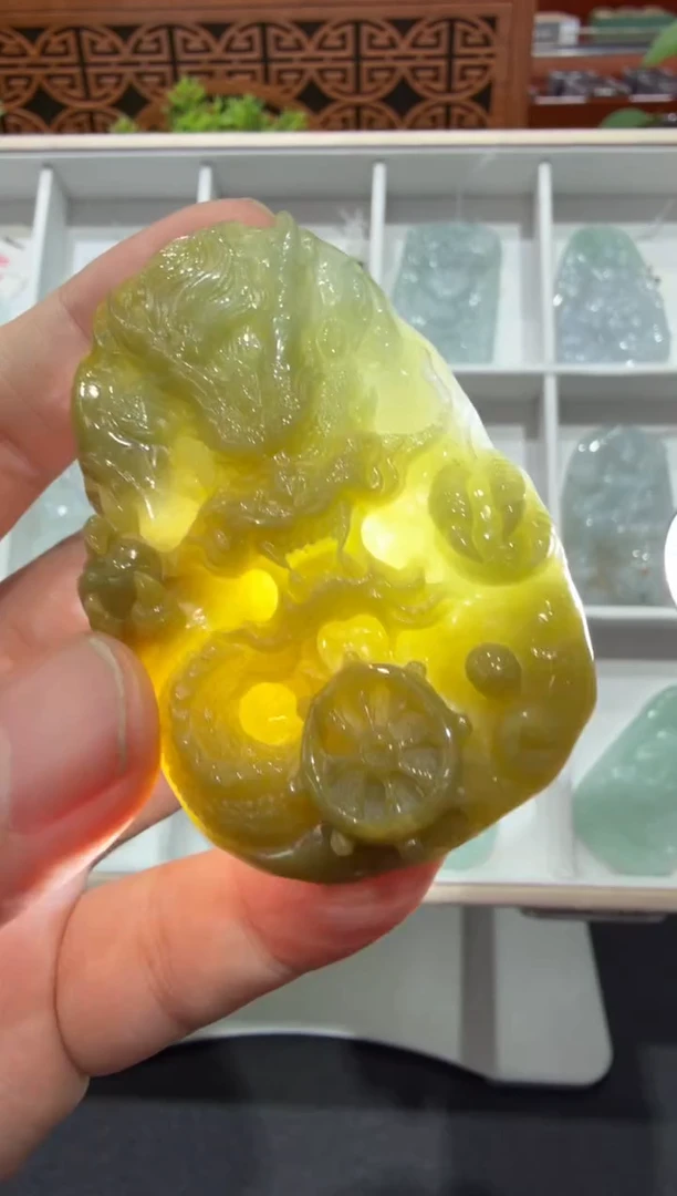 未镶嵌挂件翡翠A货翡翠多样性孤品