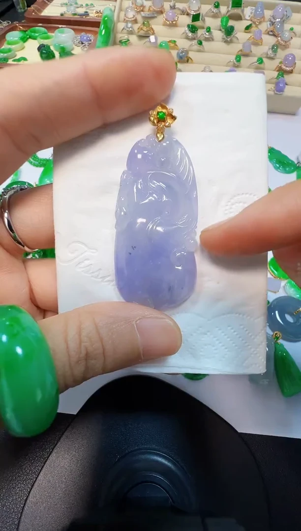 吊坠(不含链)未镶嵌翡翠3980