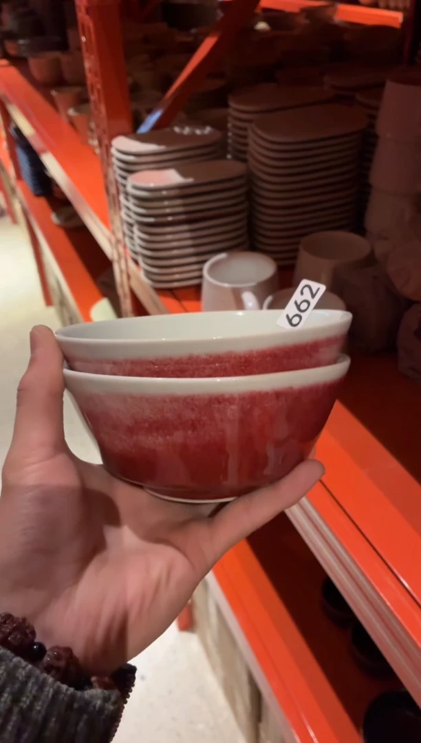 瓷片亚*662郎红马蹄碗2个