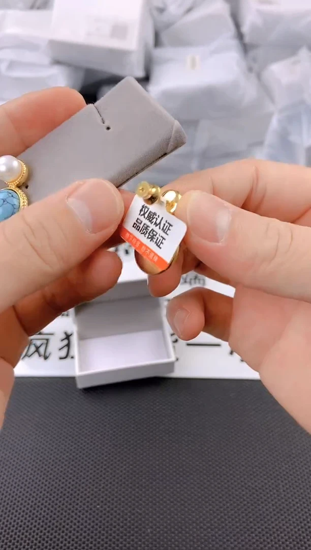 未镶嵌耳饰淡水珍珠ed1061