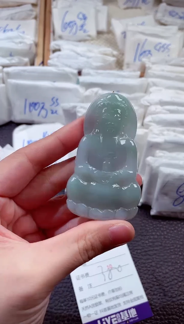 翡翠未镶嵌颈饰00004864