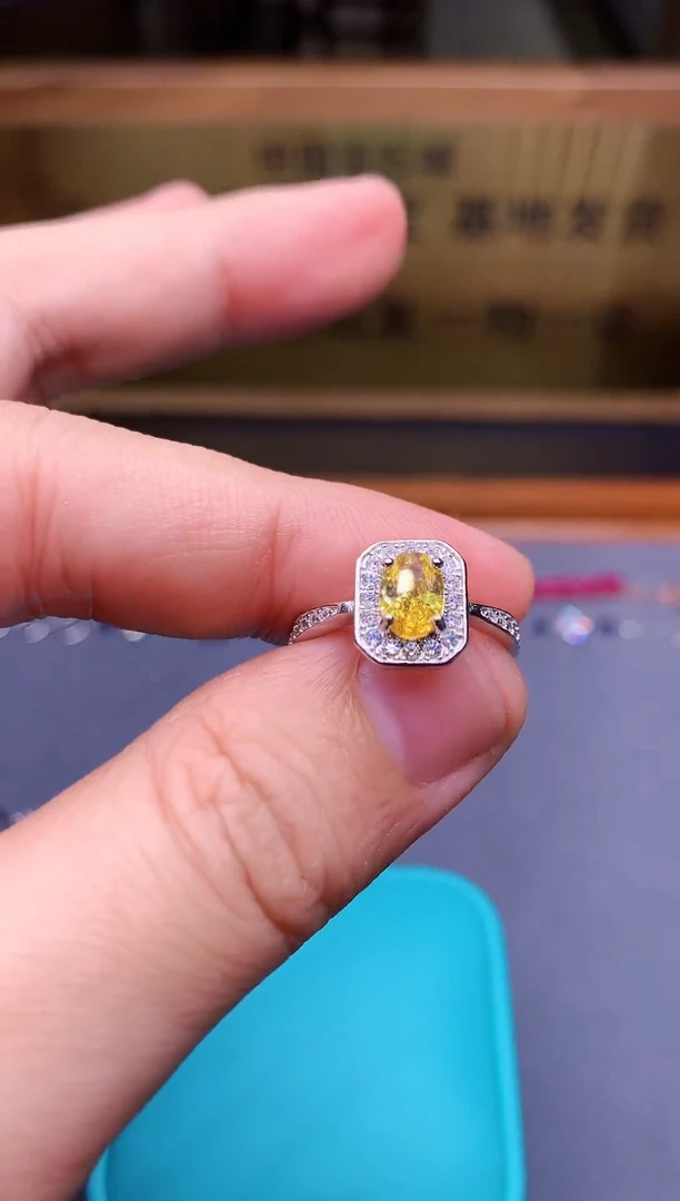 【闪购商品】蓝宝石戒指银S925镶嵌........