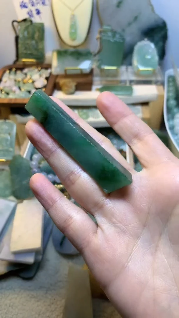 未镶嵌挂件翡翠 缅甸A货翡翠，没有运费险