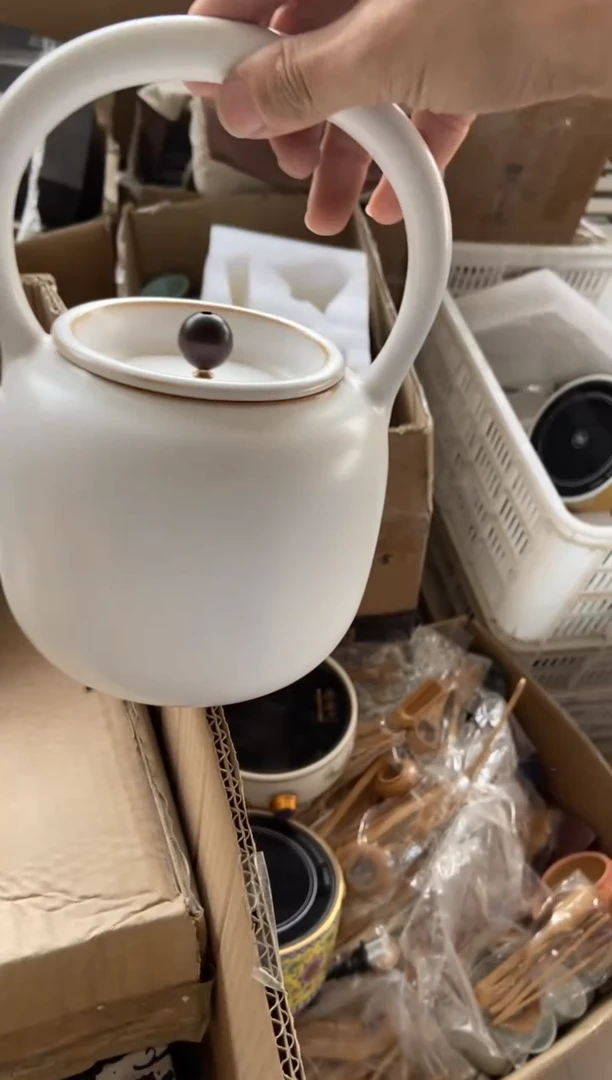 无运费险有瑕疵的摄影的产品有使用过的痕迹有点脏介意勿拍
