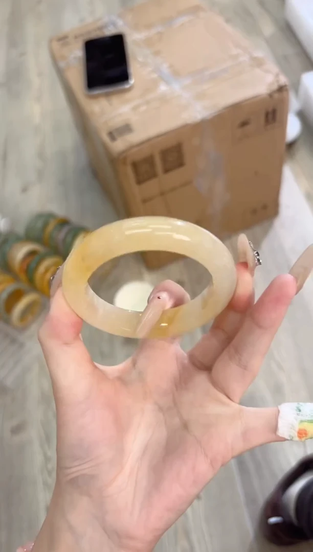 未镶嵌手镯石英质玉28-54HU