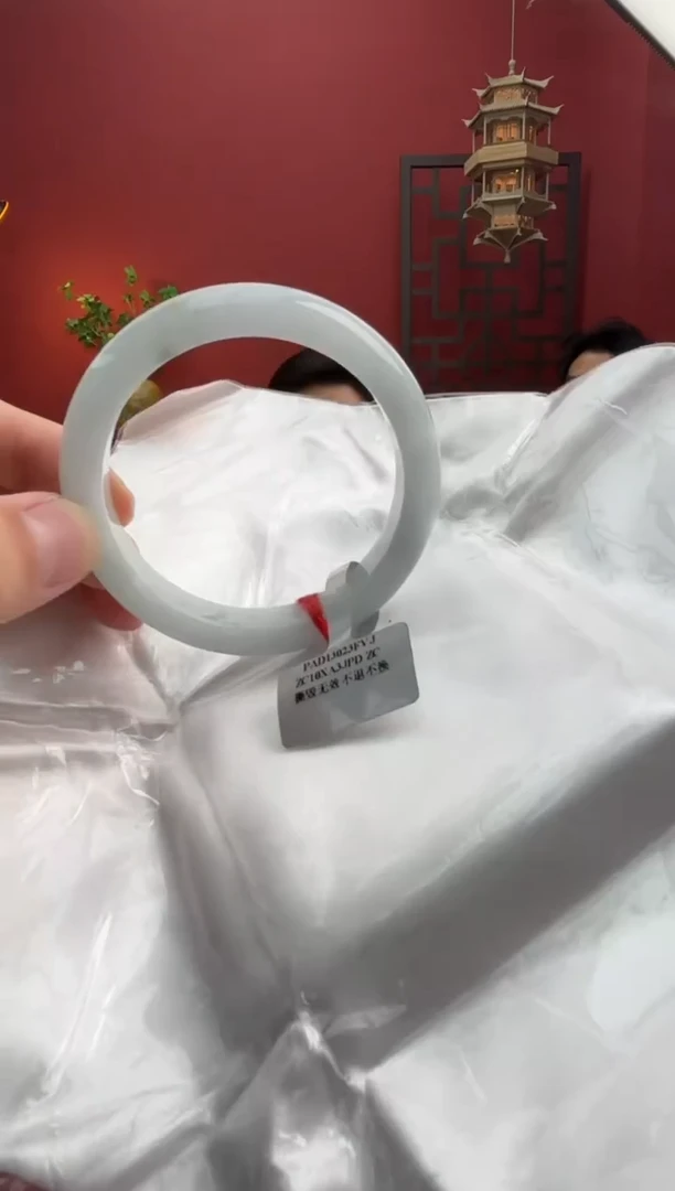 未镶嵌手镯翡翠翡翠手镯4