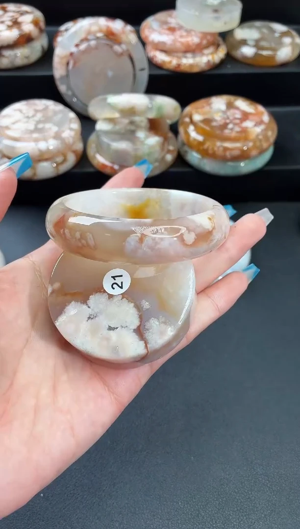 手镯玛瑙/玉髓未镶嵌石英质玉赠送镯心)56圈55/56带