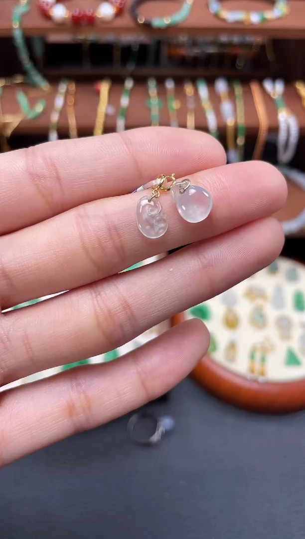 【闪购商品】翡翠吊坠(不含链)18K金镶嵌2个  JK315