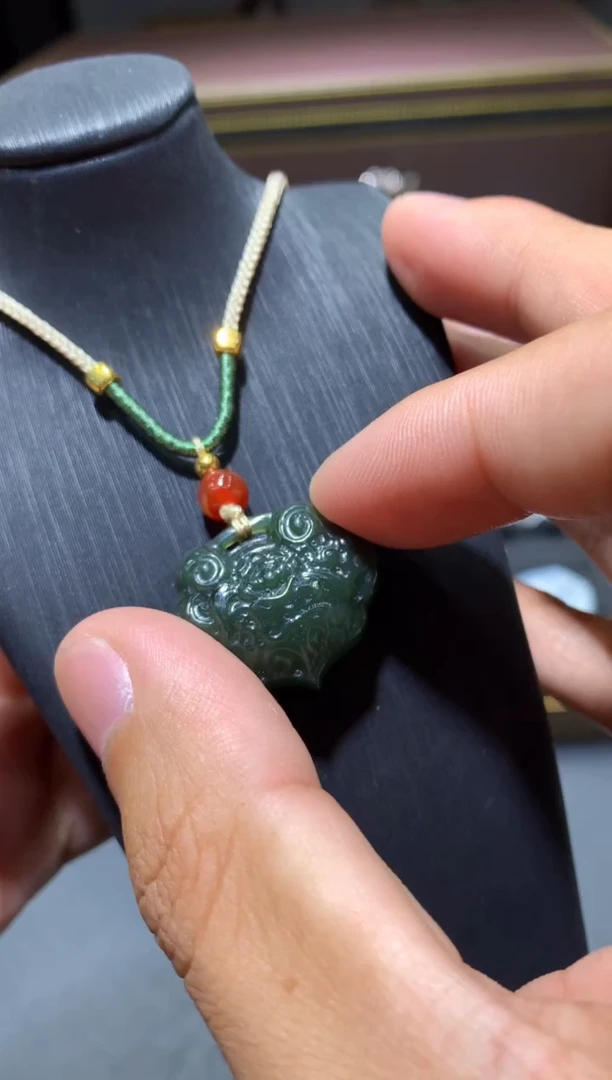 和田玉未镶嵌颈饰F13【所见即所得】