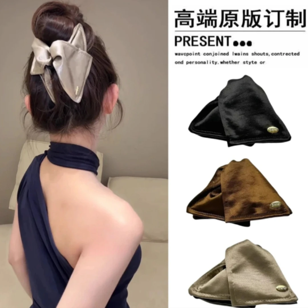 法式赫本风优雅缎面抓夹女2025新款高级感后脑勺 39050