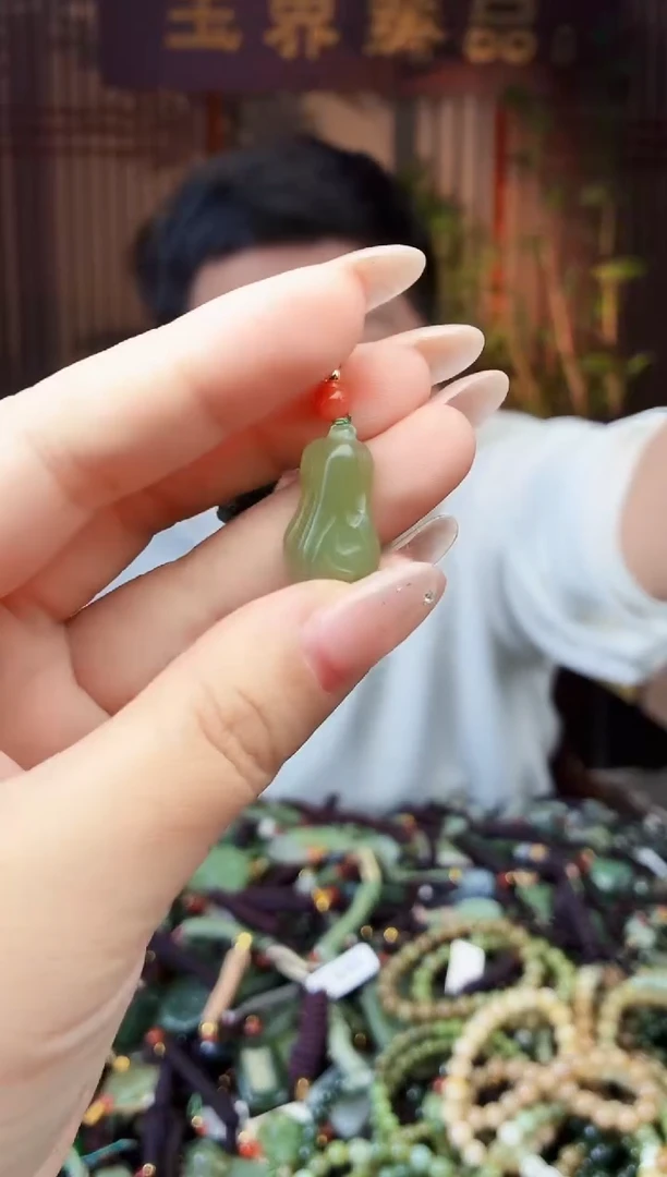 颈饰未镶嵌和田玉多样性发货拍一发一