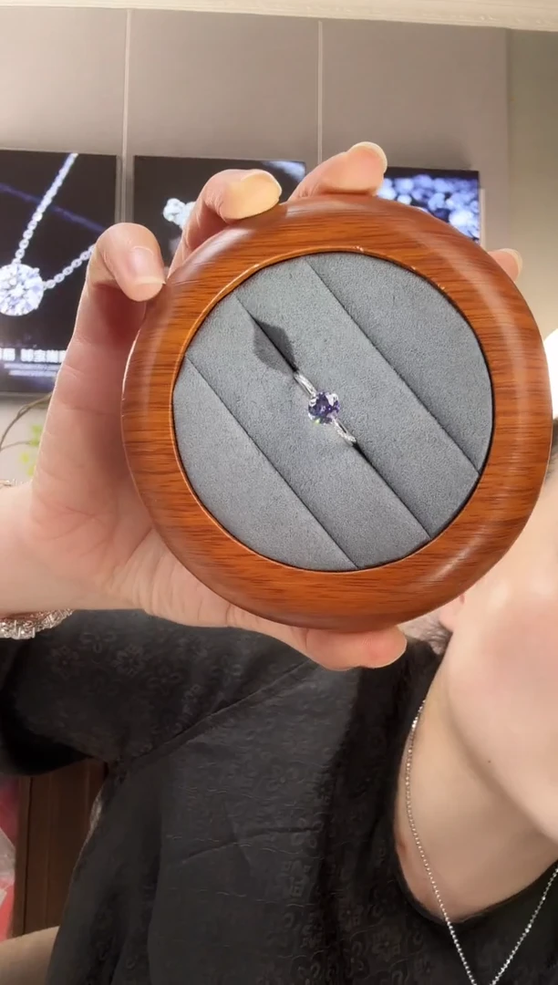主播定制链接 紫色戒指1ct 定制圈口
