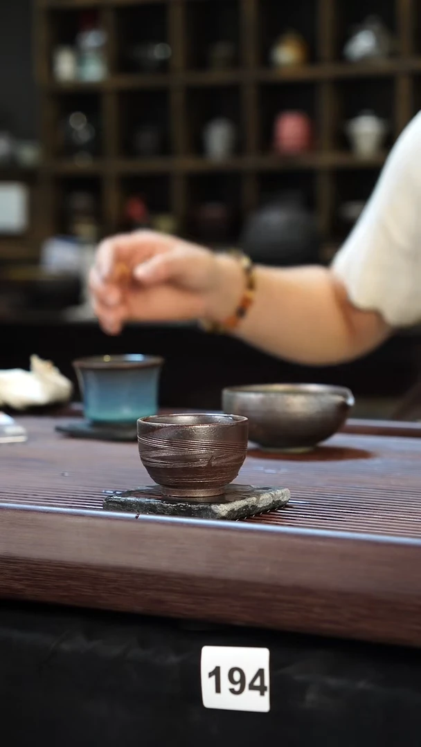 瓷片见山北野见山北野