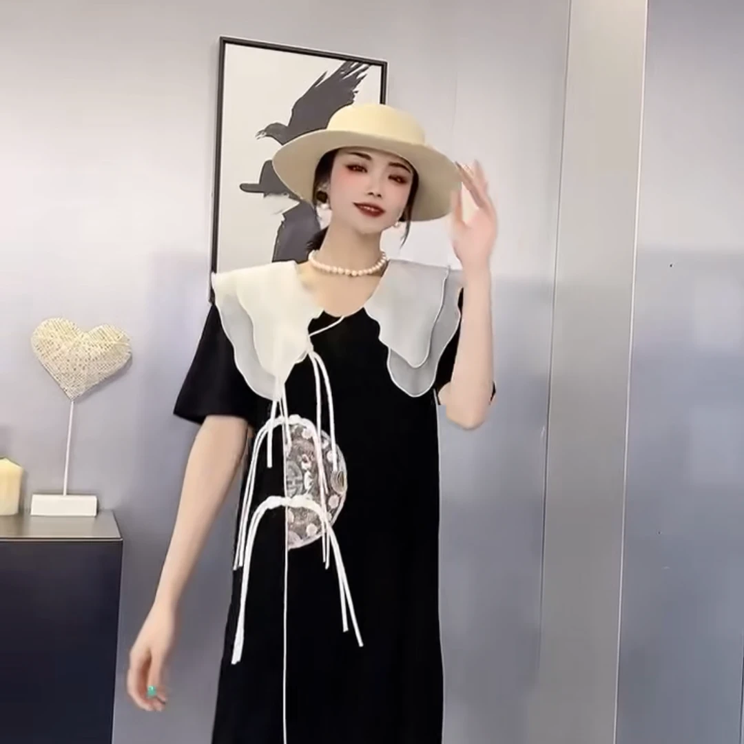 欧洲站2025新款时尚显瘦荷叶边新中式刺绣显瘦复古洋气连衣裙