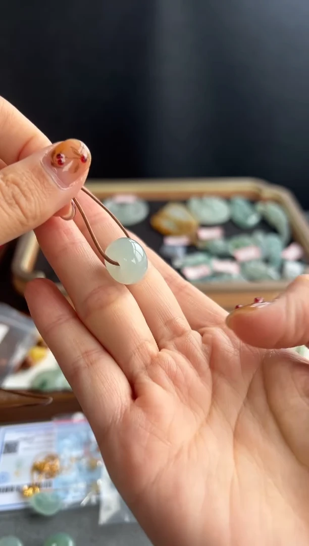 颈饰未镶嵌翡翠1110号买断