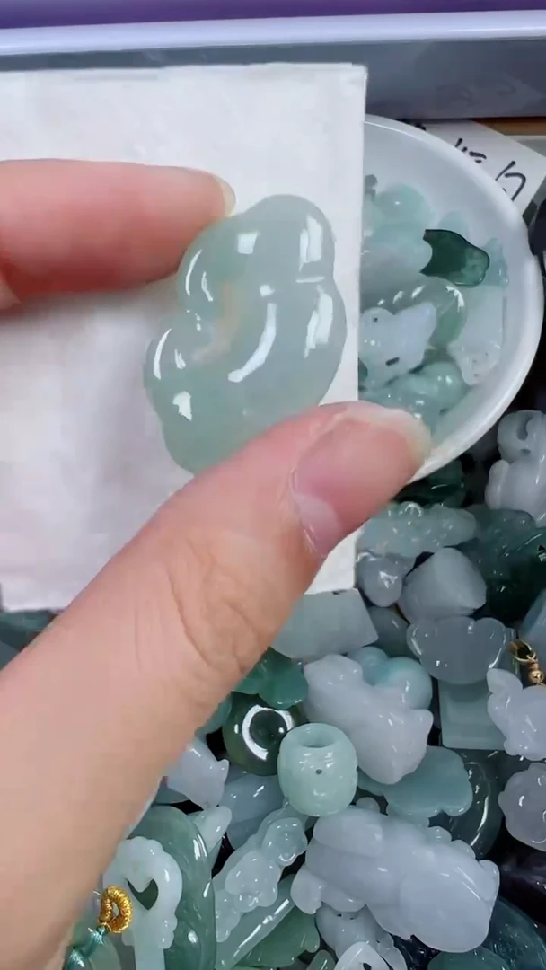 散珠翡翠334号链接，A货翡翠