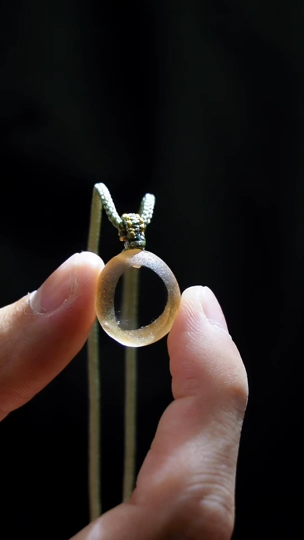 吊坠(赠链)未镶嵌水晶水晶