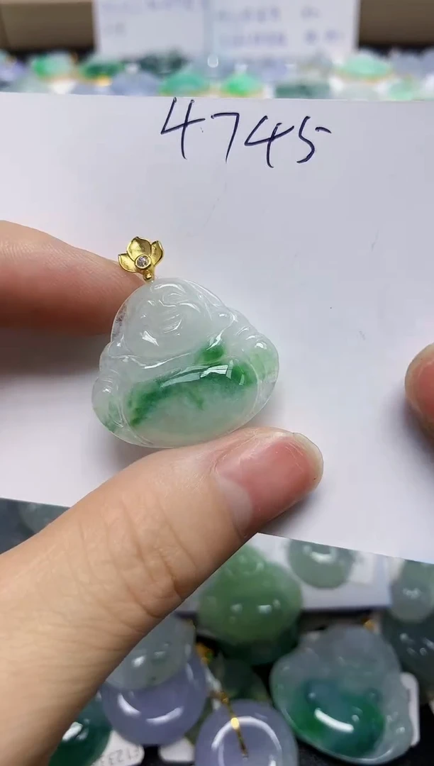 翡翠未镶嵌颈饰天然缅甸翡翠A货