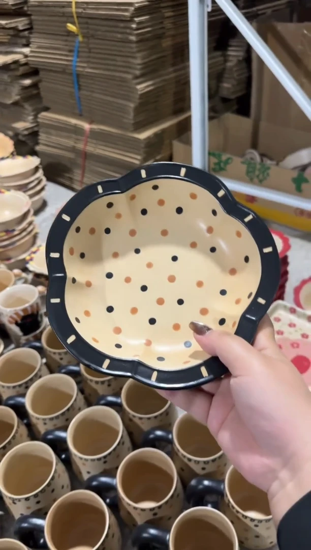 陶瓷点点盘子【十里高温釉下彩陶瓷】