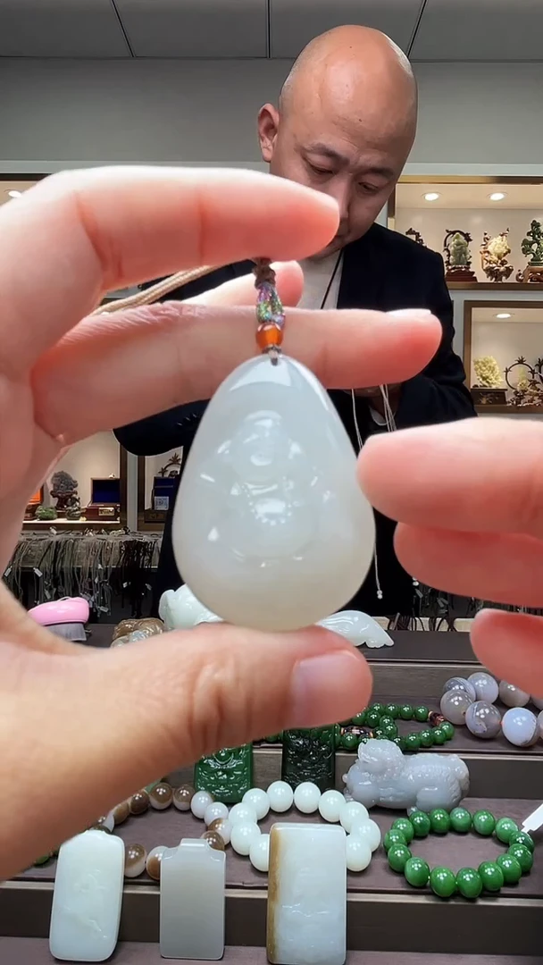 【闪购商品】和田玉颈饰未镶嵌苏