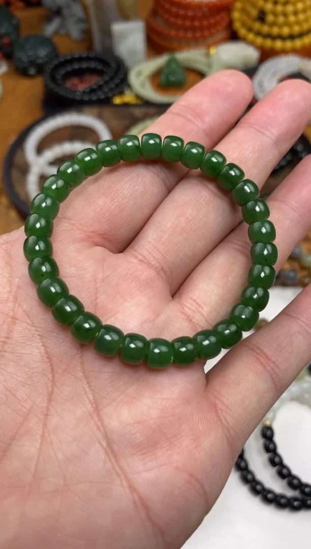 颈饰未镶嵌和田玉手串