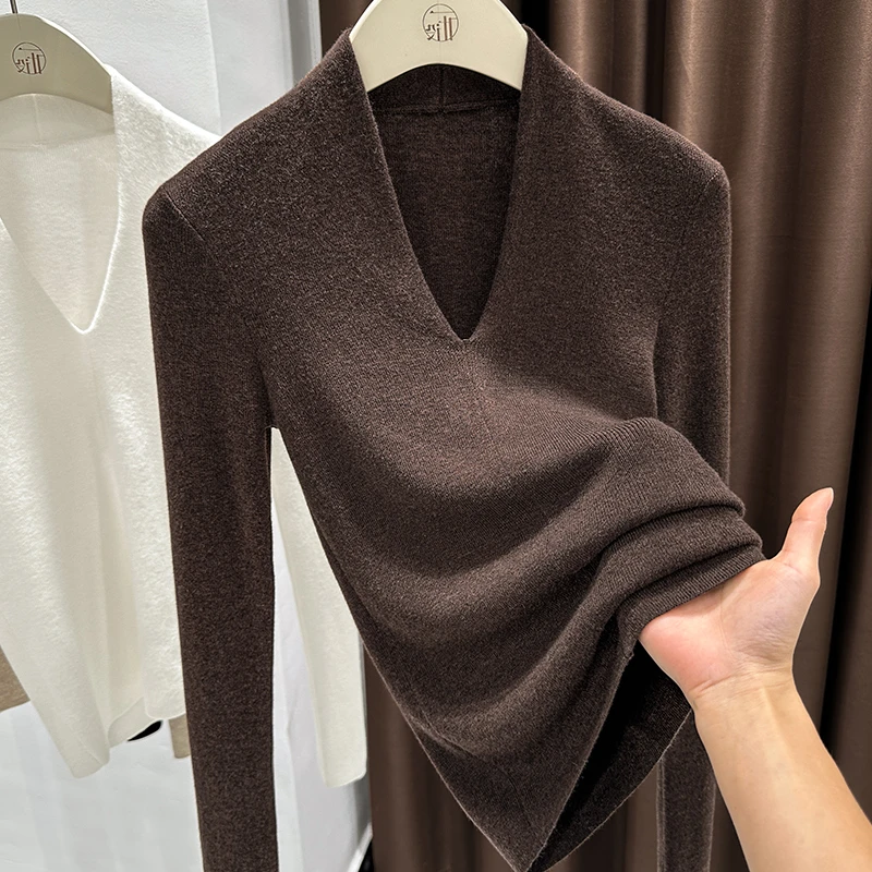巨好看长袖针织打底衫女2025秋冬新款内搭V领毛衣美拉德咖色上衣
