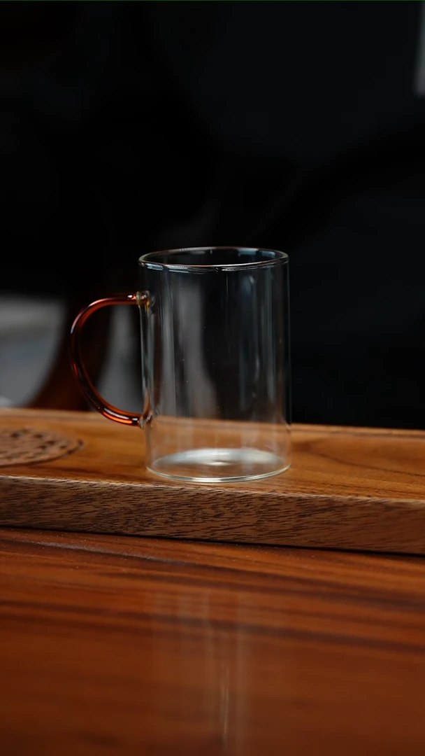 【闪购商品】个人绿茶杯唬迫色300毫升