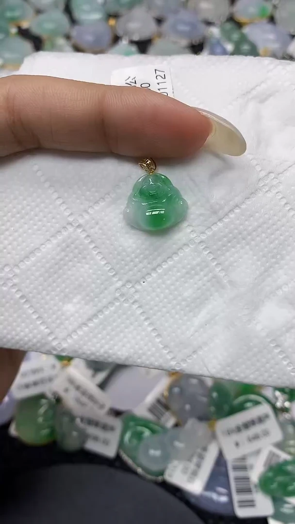 颈饰18K金镶嵌翡翠11111111111
