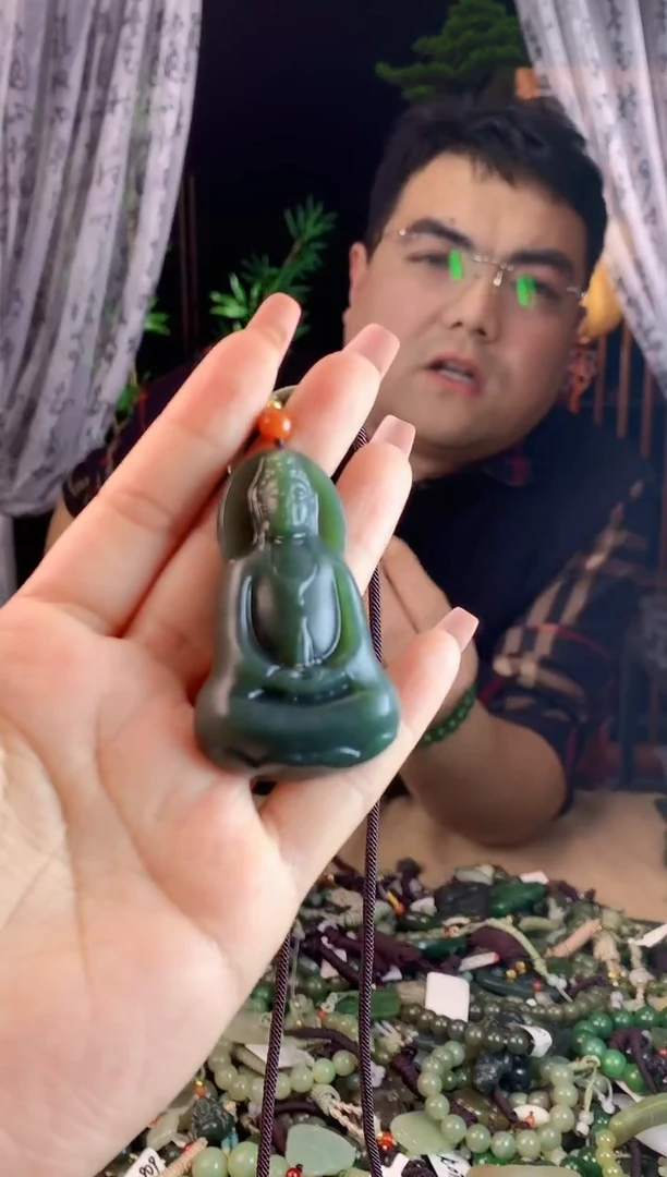 【闪购商品】和田玉挂件未镶嵌多样性发货拍一发一